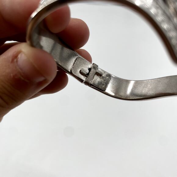 Vintage Monet Silver cuff bracelet - Picture 4 of 4